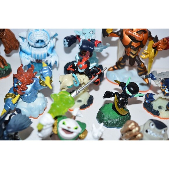 Skylanders Giants Spyro Adventure Mixed Lot figures - Picture 10 of 16